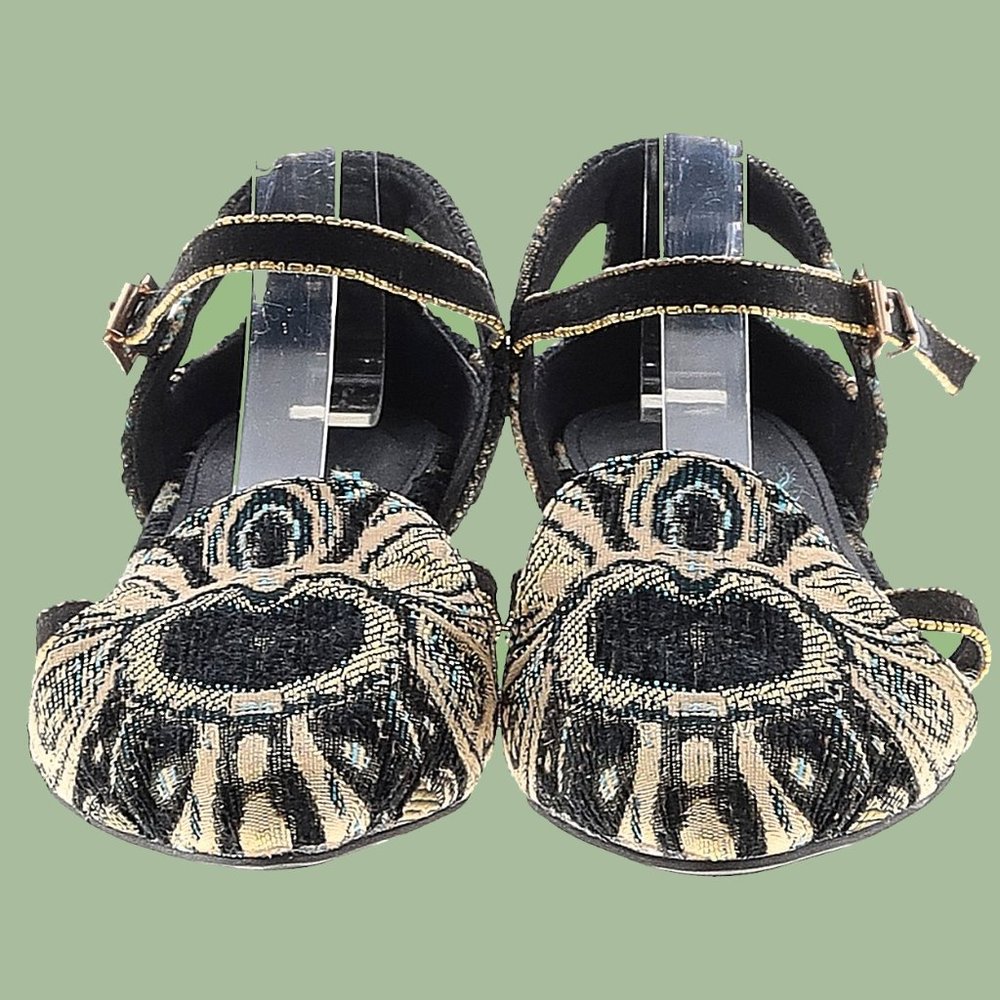 Peacock Pattern Woven Strapped Flats Size 6.5